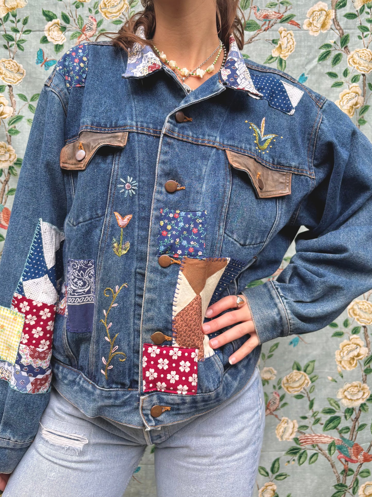 𓆸 Embroidered & Patched Denim Jacket