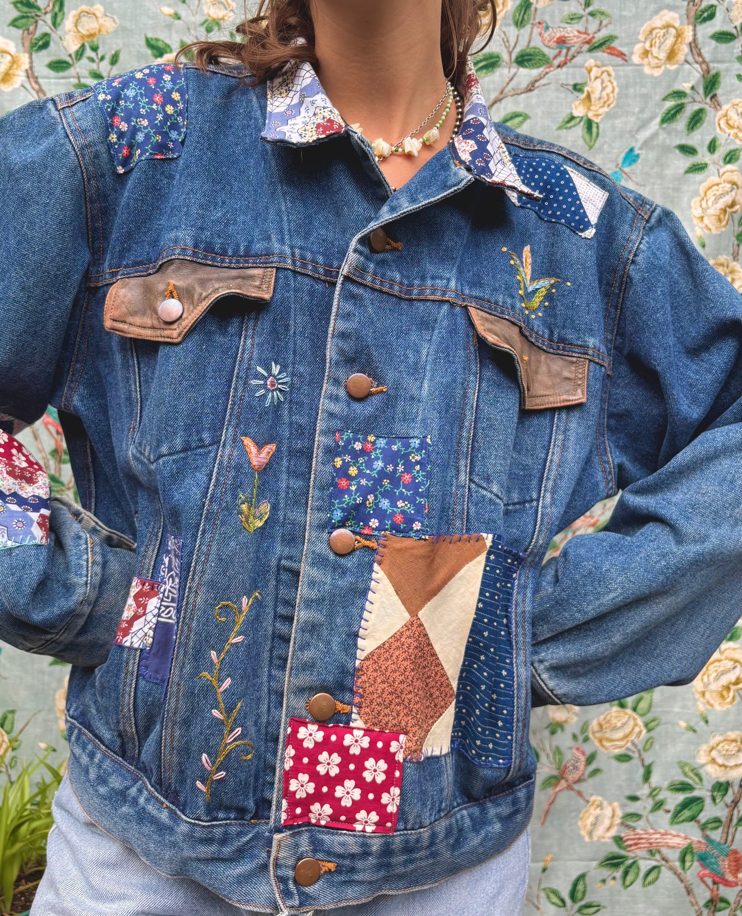 𓆸 Embroidered & Patched Denim Jacket