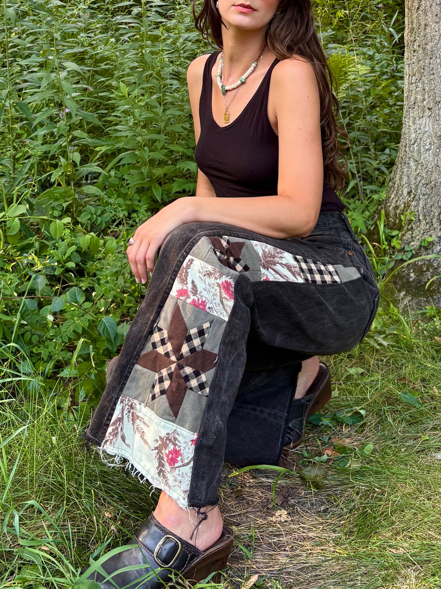 Brown Star Quilt Wrangler Jeans 🤎