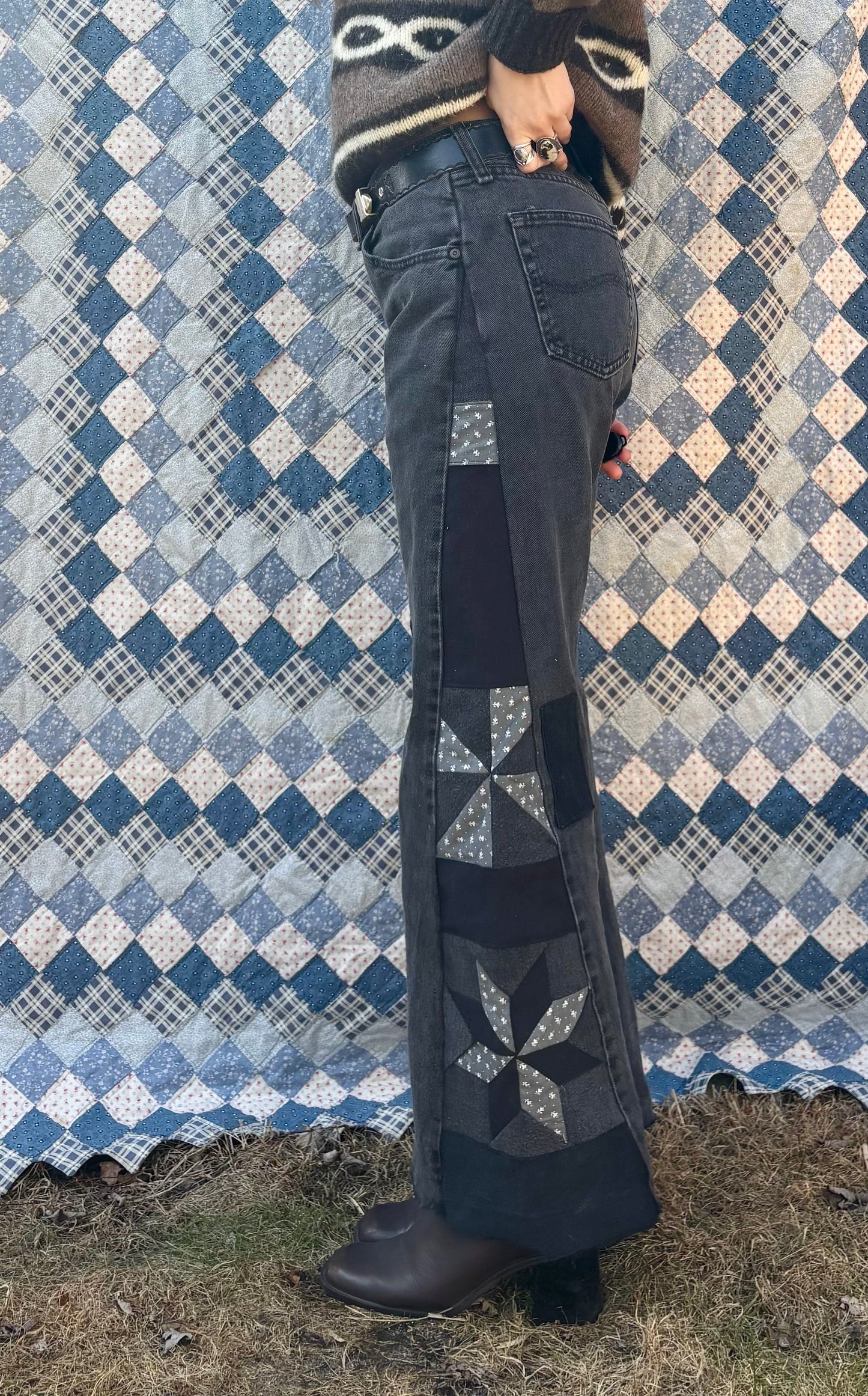 Black Star & Pinwheel Lees