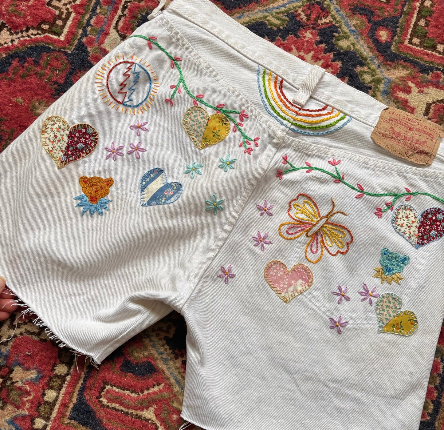 Hand Embroidered Deadhead Levi's Shorts 🌈
