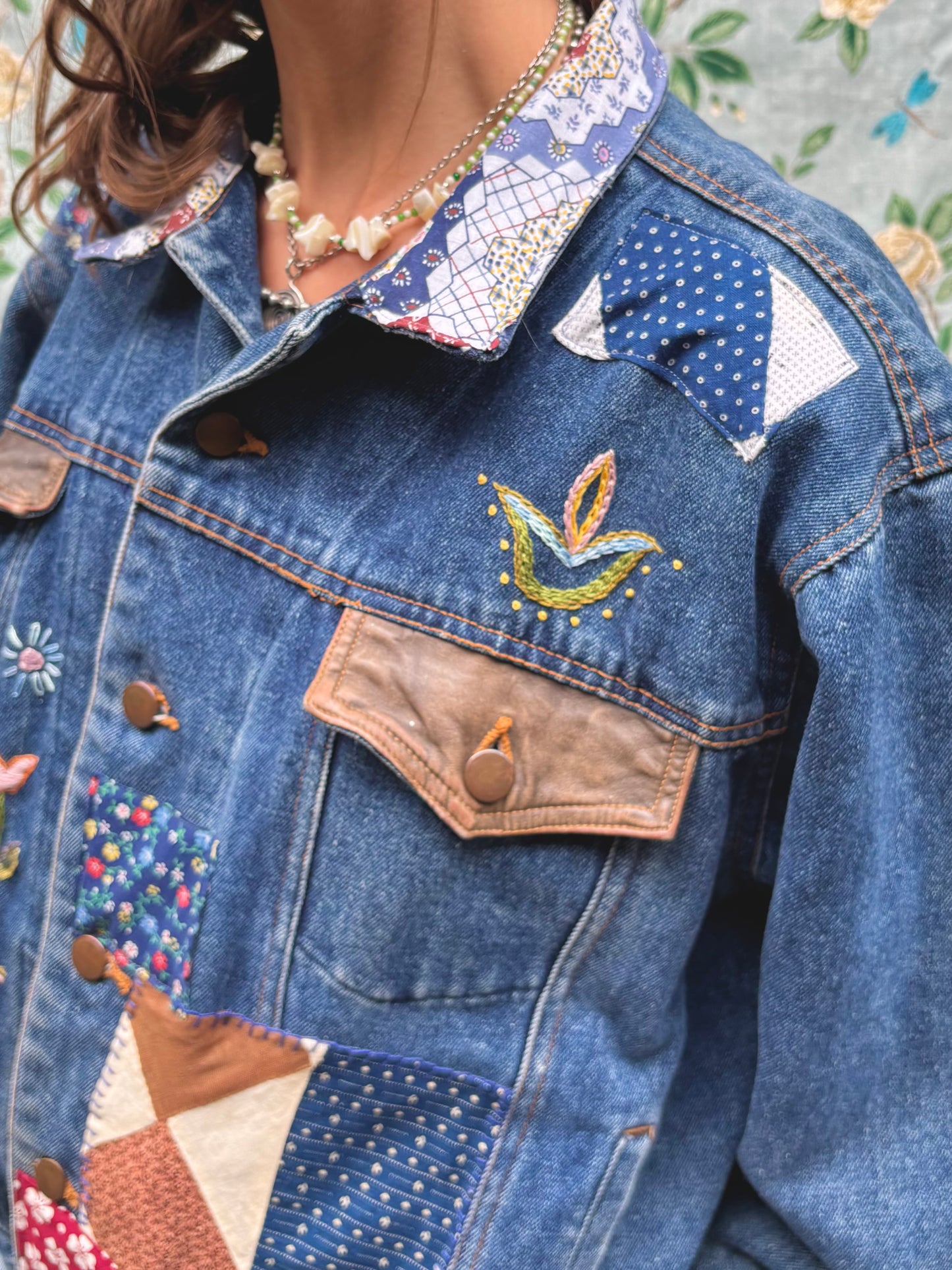 𓆸 Embroidered & Patched Denim Jacket
