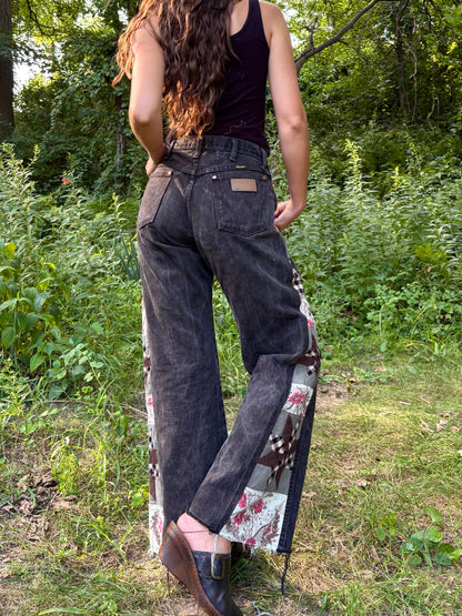 Brown Star Quilt Wrangler Jeans 🤎