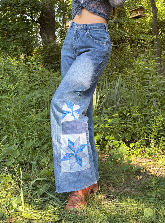 Blue Floral Star & Pinwheel Lees