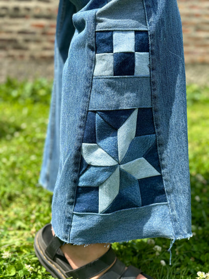 Star Levi's Flares