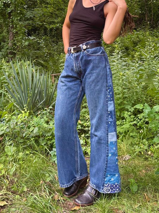 Calico Blue Pinwheel Levi's