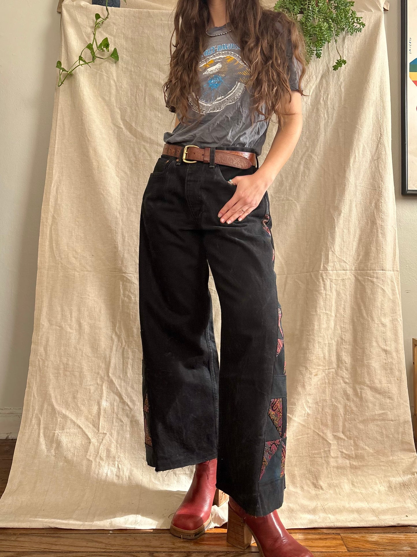 Black Pinwheel Levi's