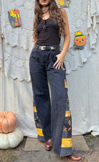 🖤 💛 Black & Gold Star Levi's