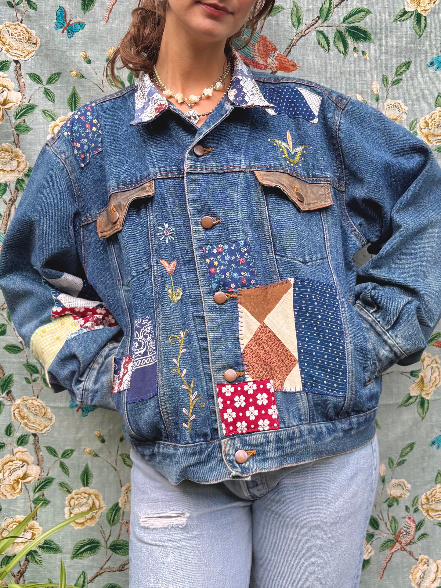 𓆸 Embroidered & Patched Denim Jacket