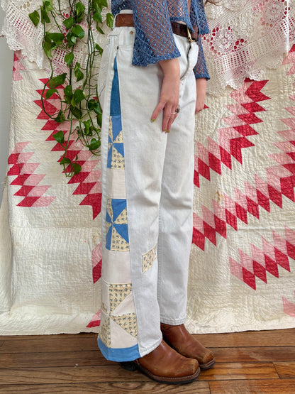 Ice Blue Pinwheel Lees