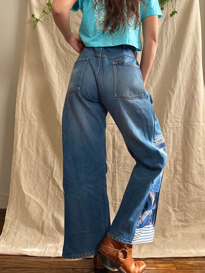 Blue Bandana Pinwheel Key Jeans