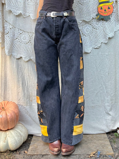 🖤 💛 Black & Gold Star Levi's
