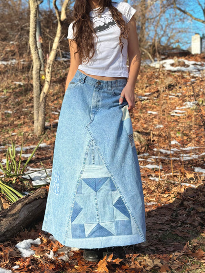 Buckle Back Sawtooth Quilt Skirt