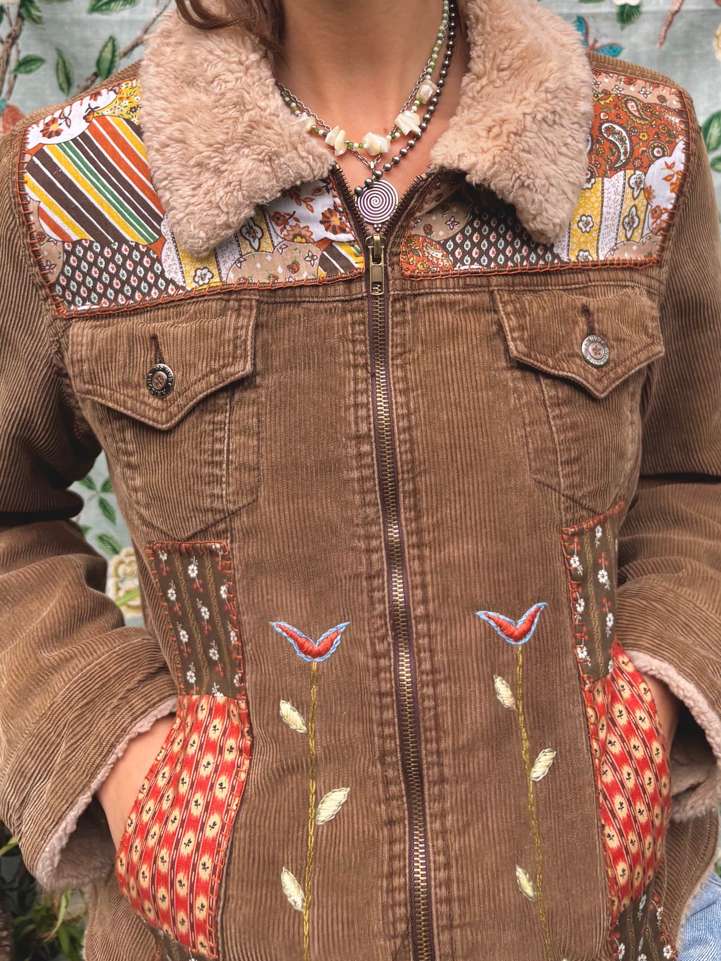 🤎 Embroidered & Patched Corduroy Jacket