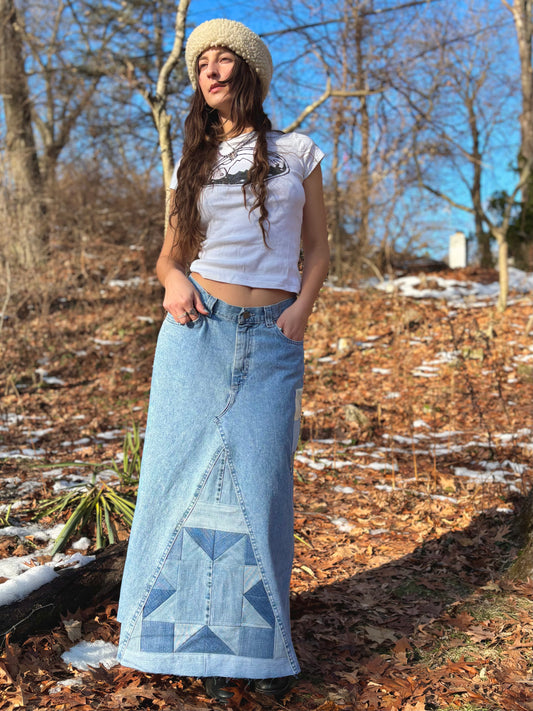 Buckle Back Sawtooth Quilt Skirt