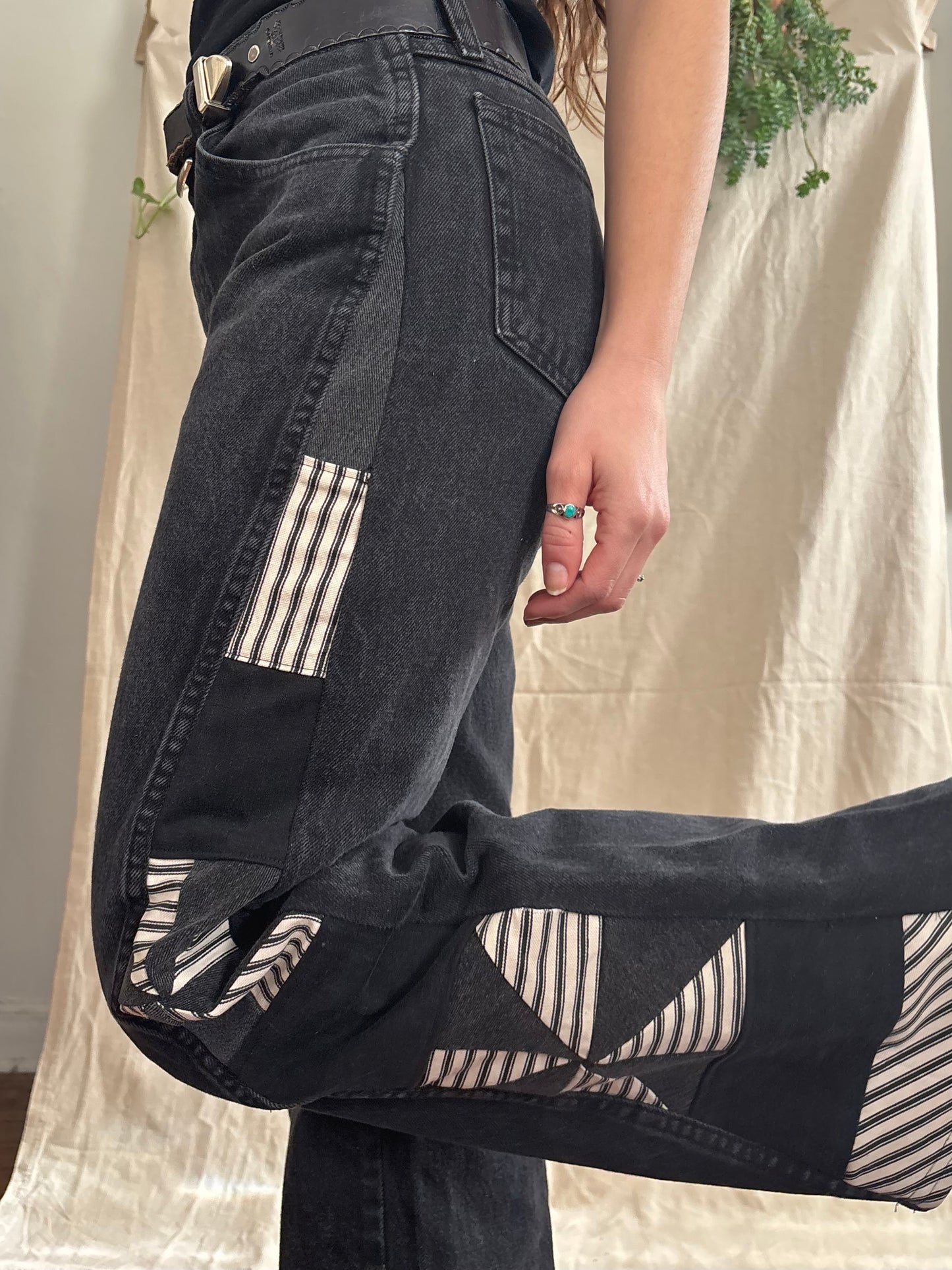 Black & White Stripe Pinwheel Rustlers