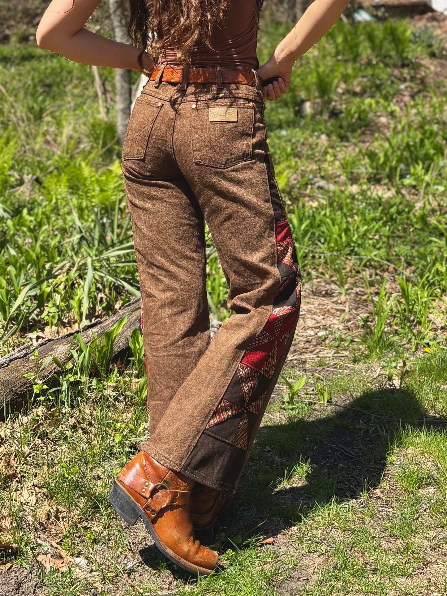 Chestnut Rust Pinwheel Wranglers
