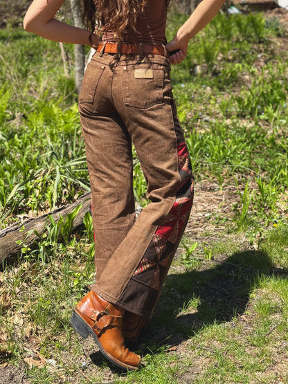 Chestnut Rust Pinwheel Wranglers