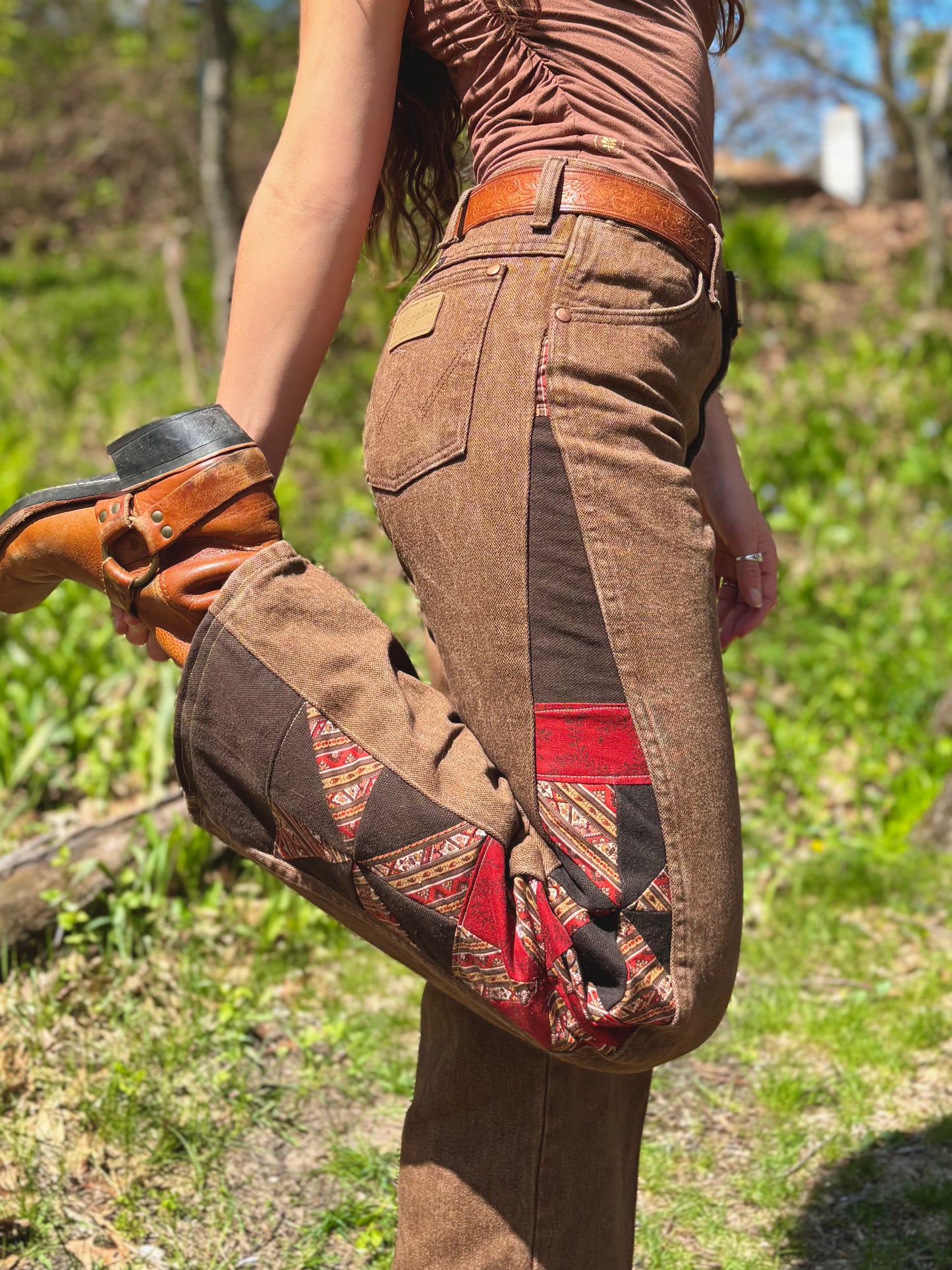 Chestnut Rust Pinwheel Wranglers