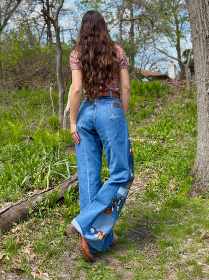 Pinwheel Floral Wranglers